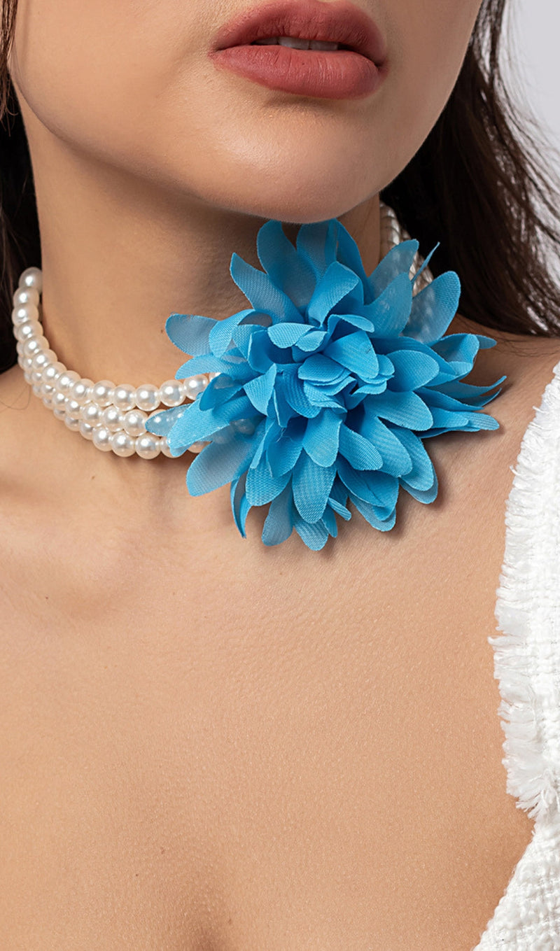 AKSHITA BLUE PEARL FLOWER CHOKER-Fashionslee
