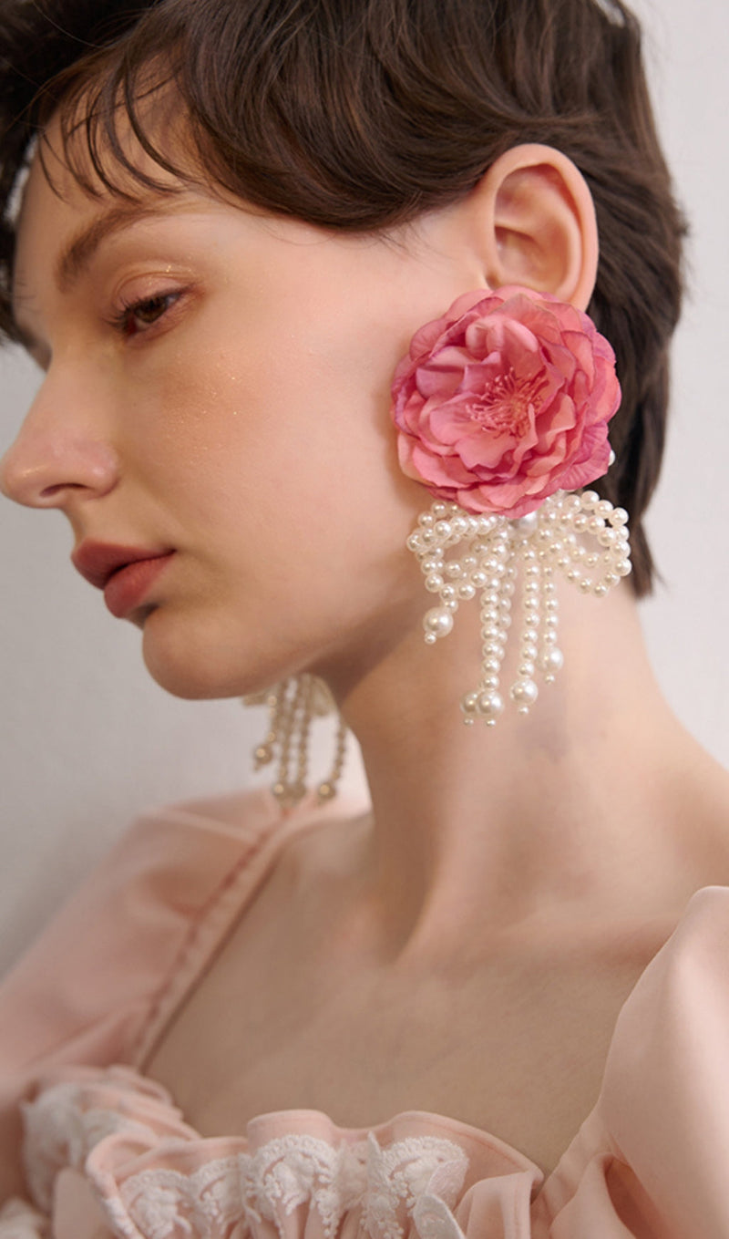 ANNICK PINK FLOWER PETALS ACRYLIC EARRINGS-Fashionslee