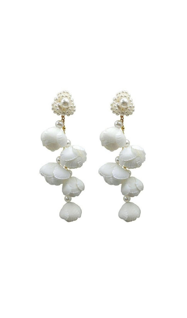 ALEJANDRA WHITE PEARL FLOWER EARRINGS-Fashionslee