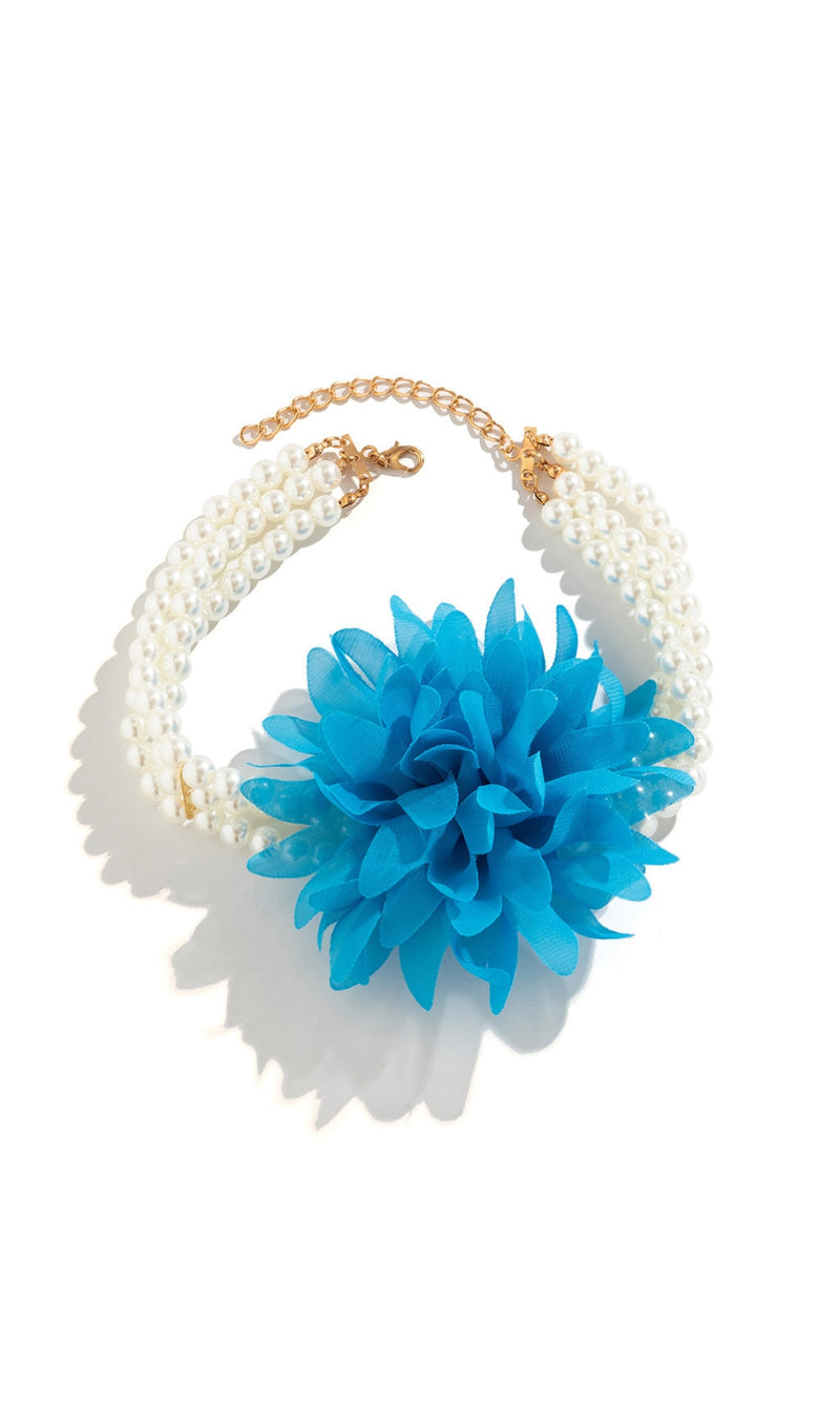 AKSHITA BLUE PEARL FLOWER CHOKER-Fashionslee