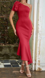 ONE SHOULDER FISHTAIL MAXI DRESS IN RED-Fashionslee