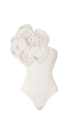 ANNE WHITE EXAGGERATED 3D FLOWER TOP-Fashionslee