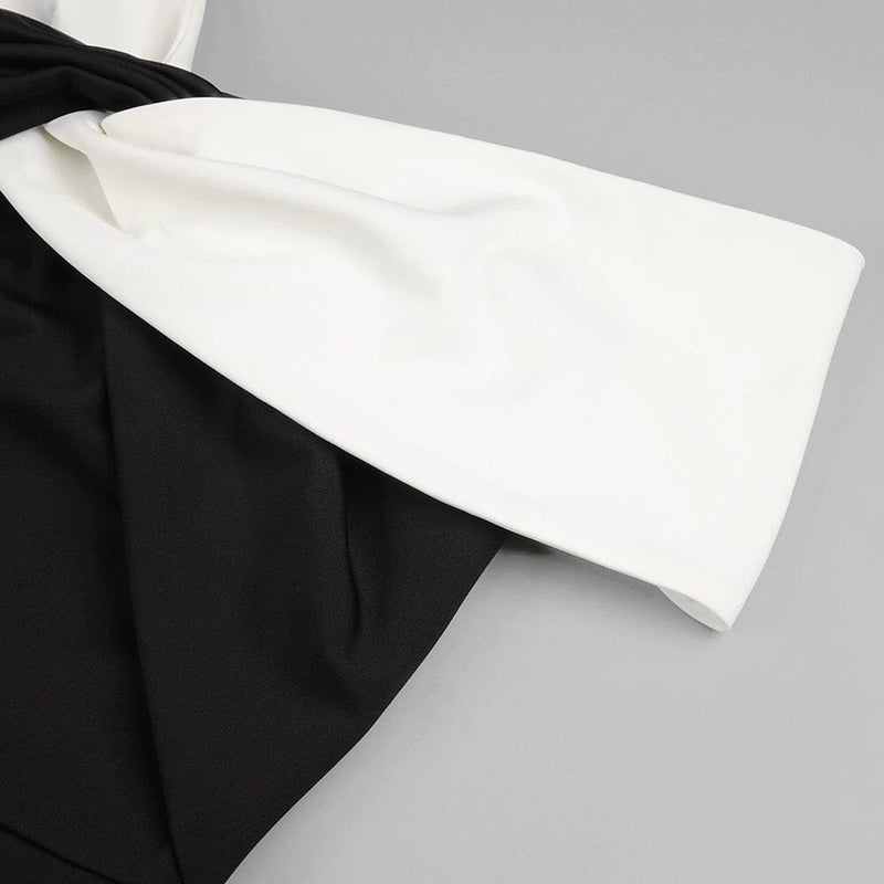 ASYMMETRIC OFF-THE-SHOULDER MAXI DRESS IN BLACK-Fashionslee