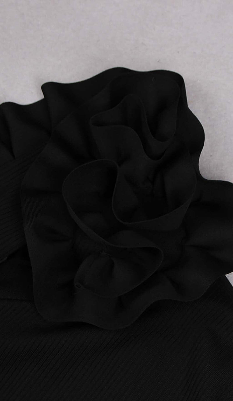 ASYMMETRIC ONE SLEEVE MIDI DRESS IN BLACK-Fashionslee
