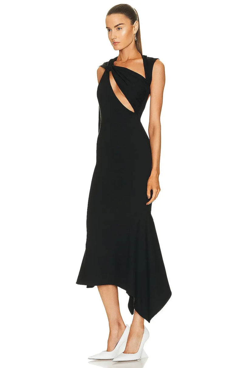 BACKLESS CUT OUT DRESS IN BLACK-Fashionslee