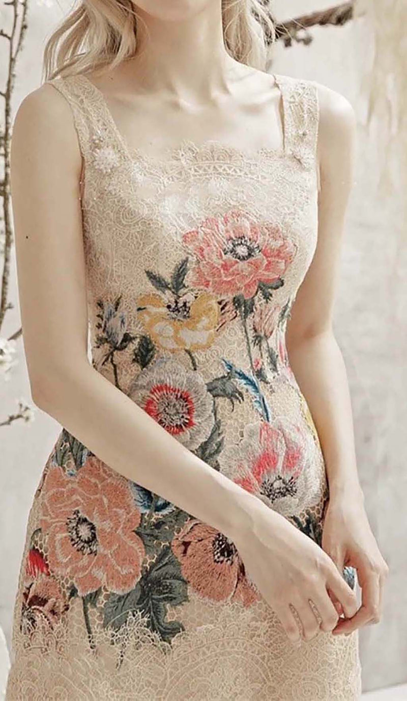 EMBROIDERY FLOWER LACE MINI DRESS IN BEIGE-Fashionslee