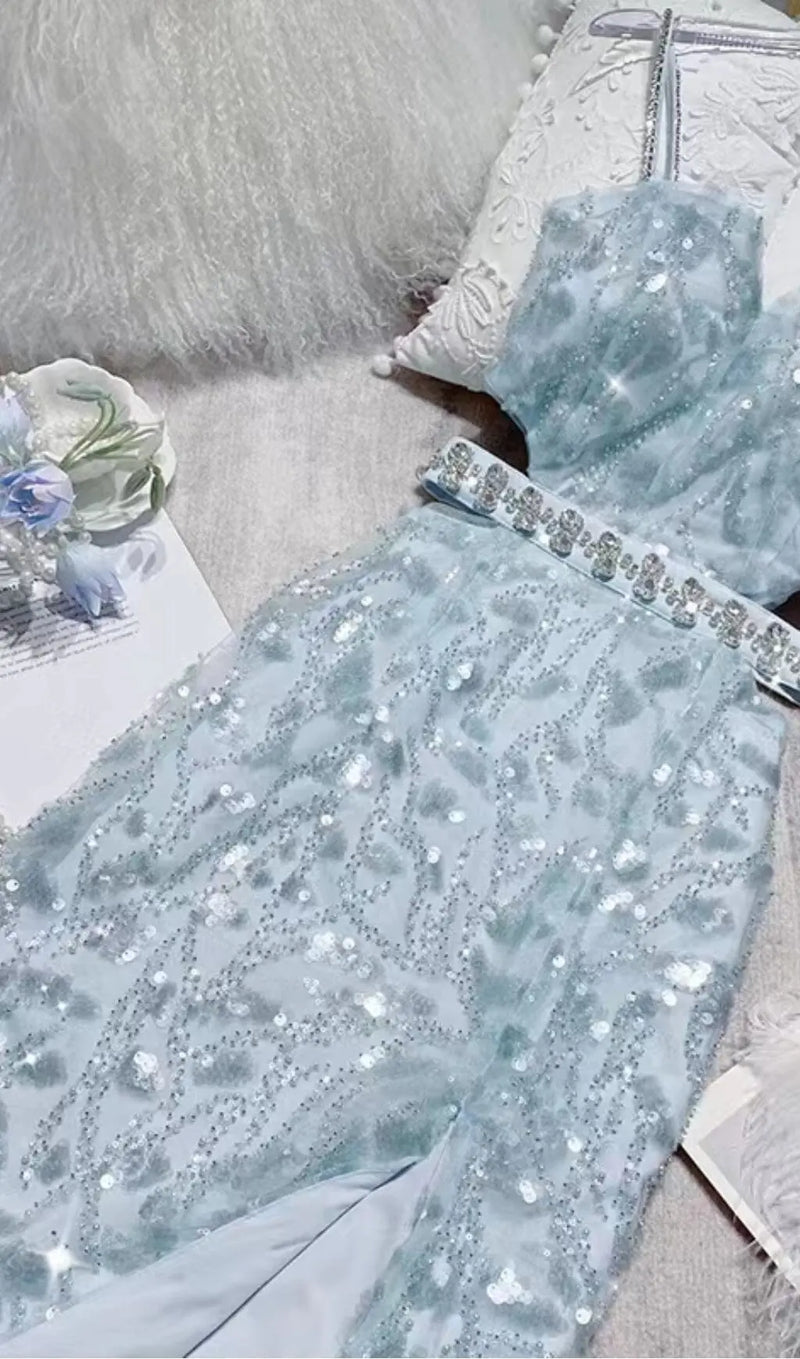 MESH DIAMOND CUT-OUT WAISTLESS SEQUIN SPLID DRESS IN LIGHT BLUE-Fashionslee